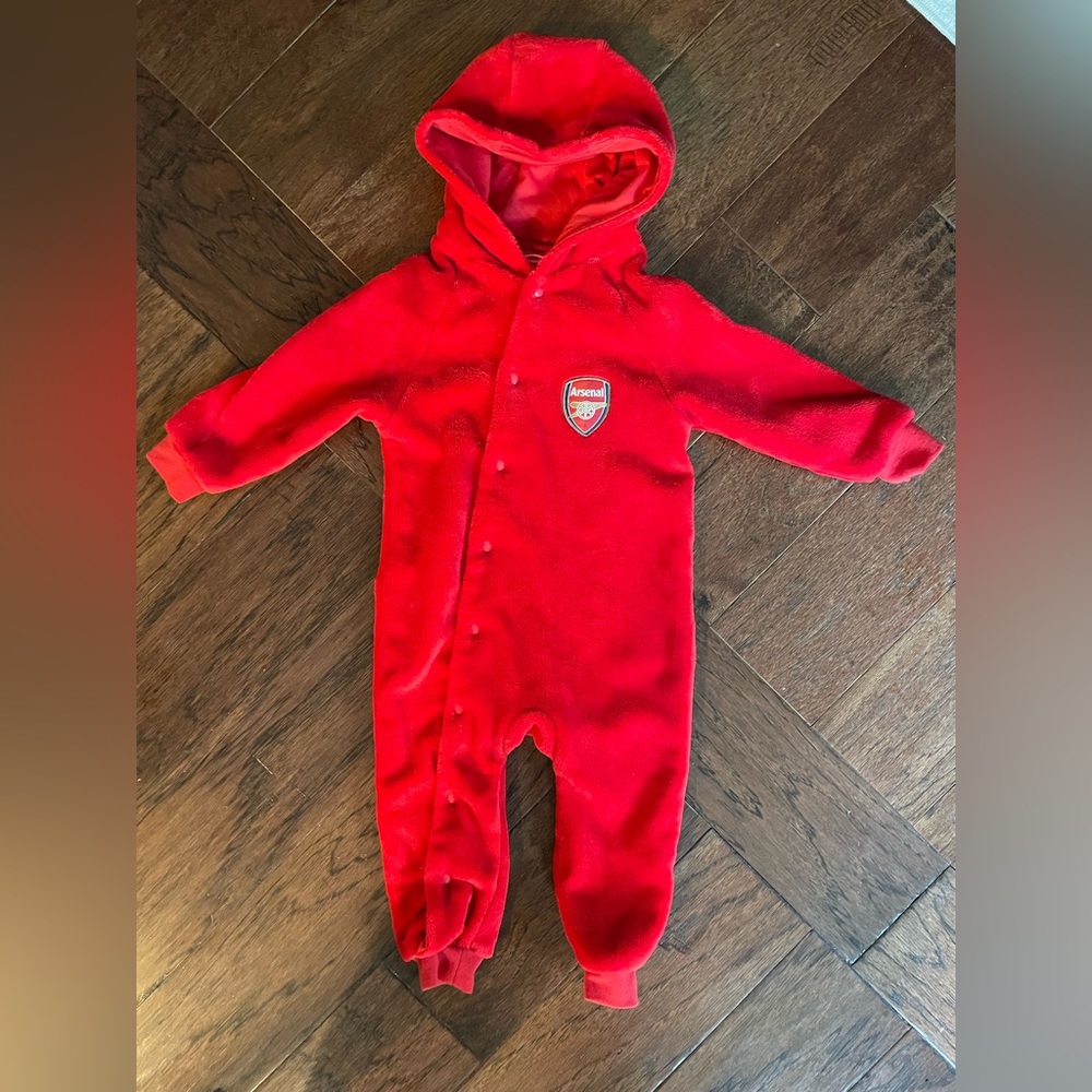 Arsenal winter pram